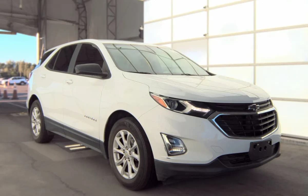 2021 CHEVROLET EQUINOX LS 4