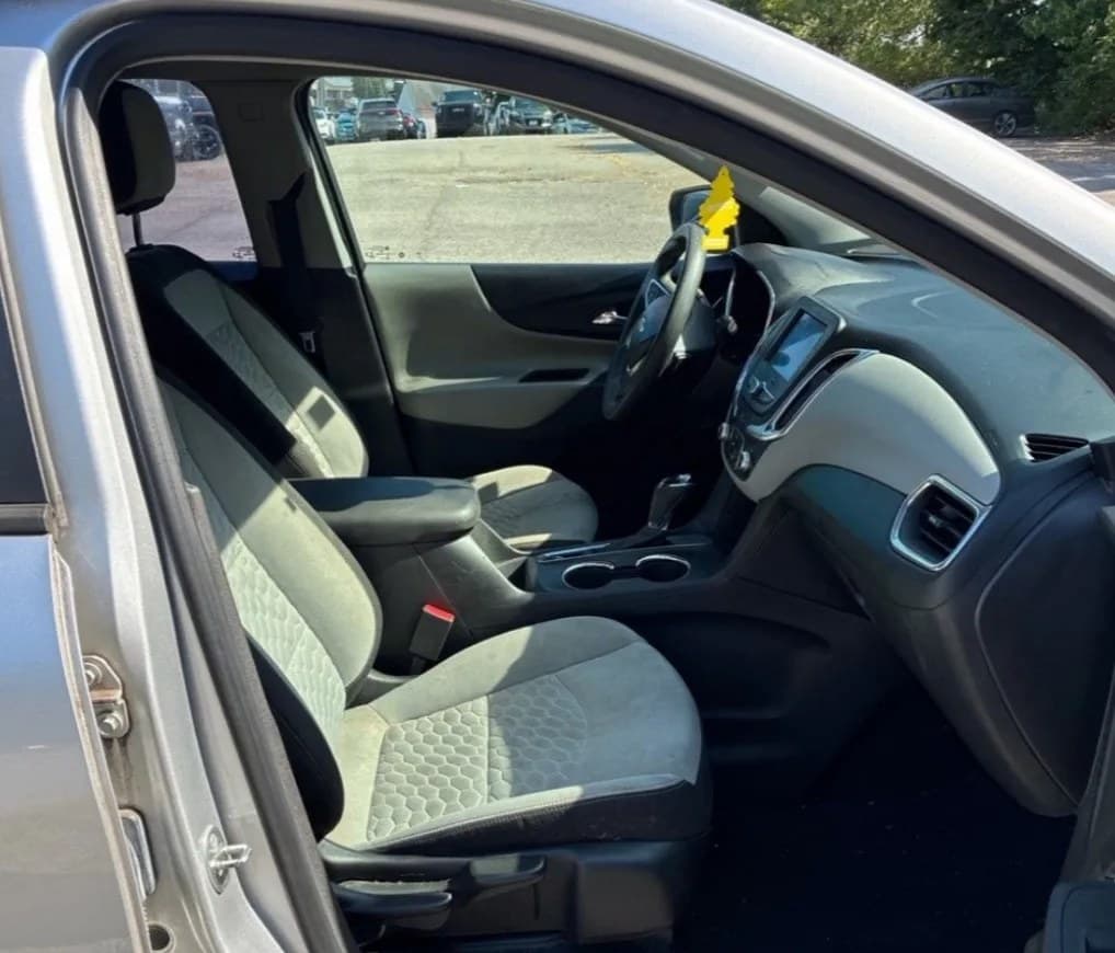 2020 CHEVROLET EQUINOX LS 4