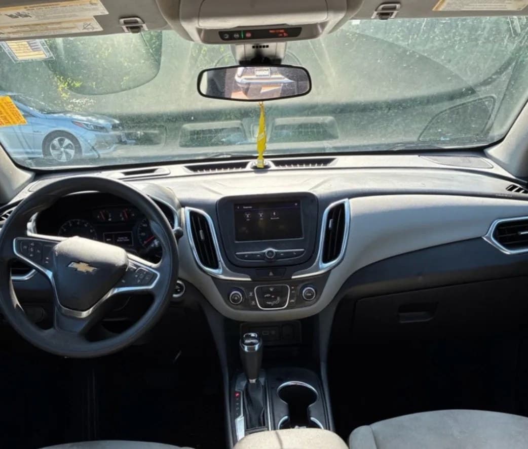 2020 CHEVROLET EQUINOX LS 6