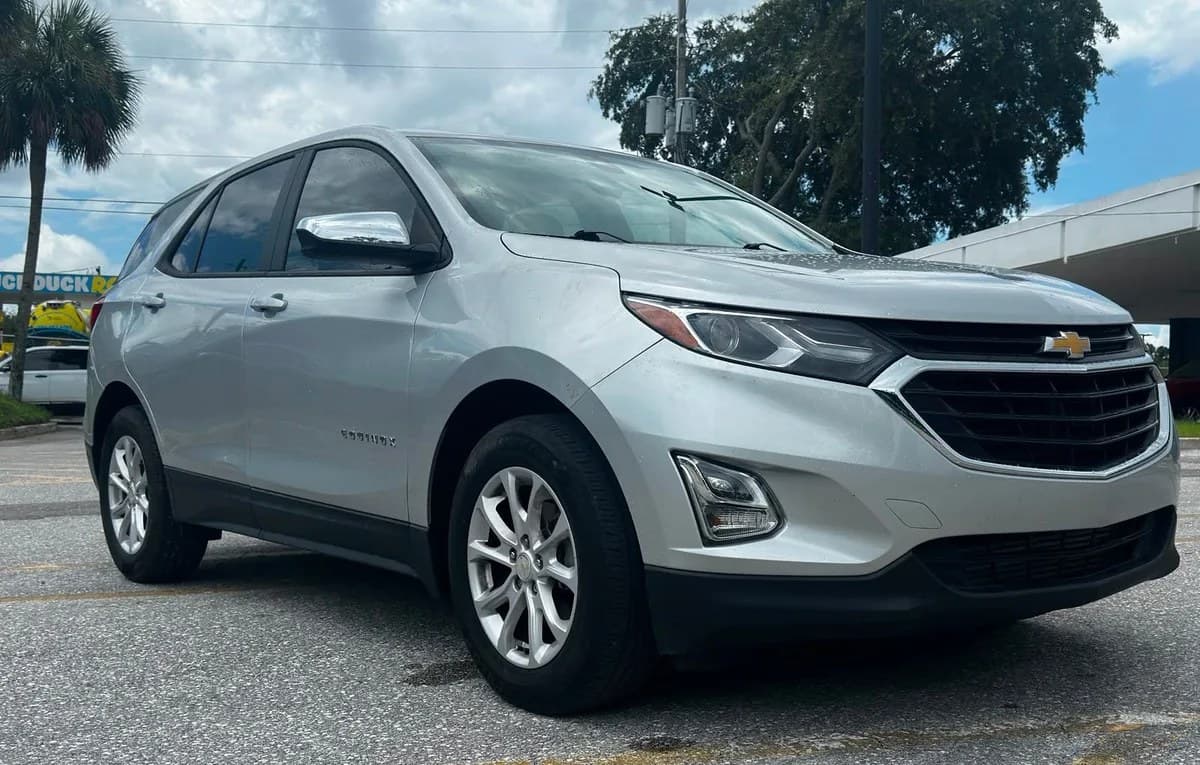 2020 CHEVROLET EQUINOX LS 2