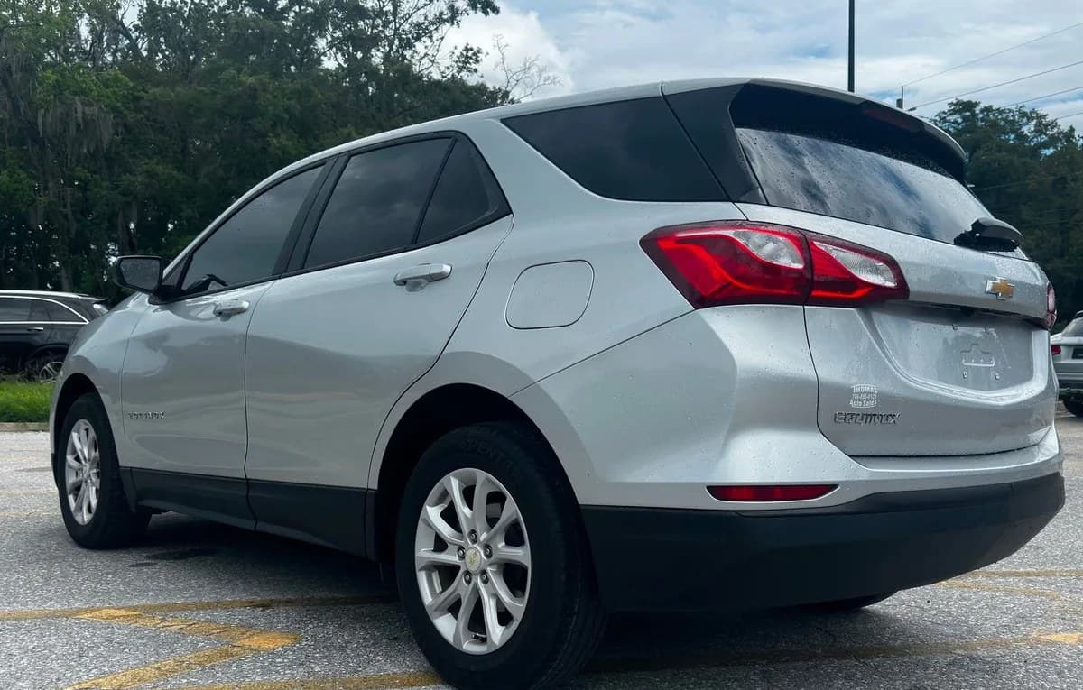 2020 CHEVROLET EQUINOX LS 4