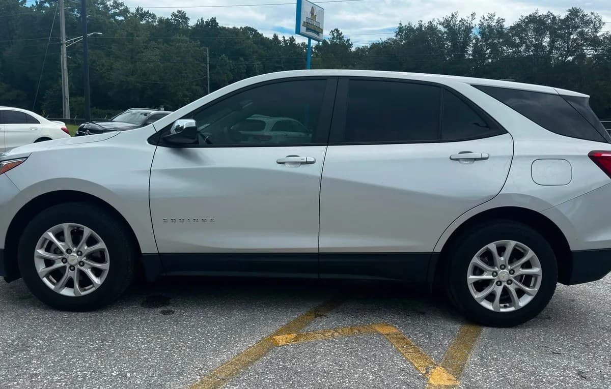 2020 CHEVROLET EQUINOX LS 5