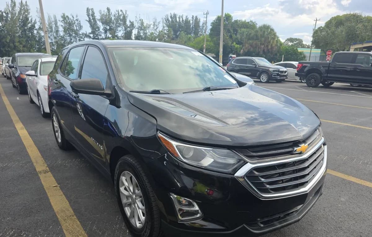 2019 CHEVROLET EQUINOX LS 4