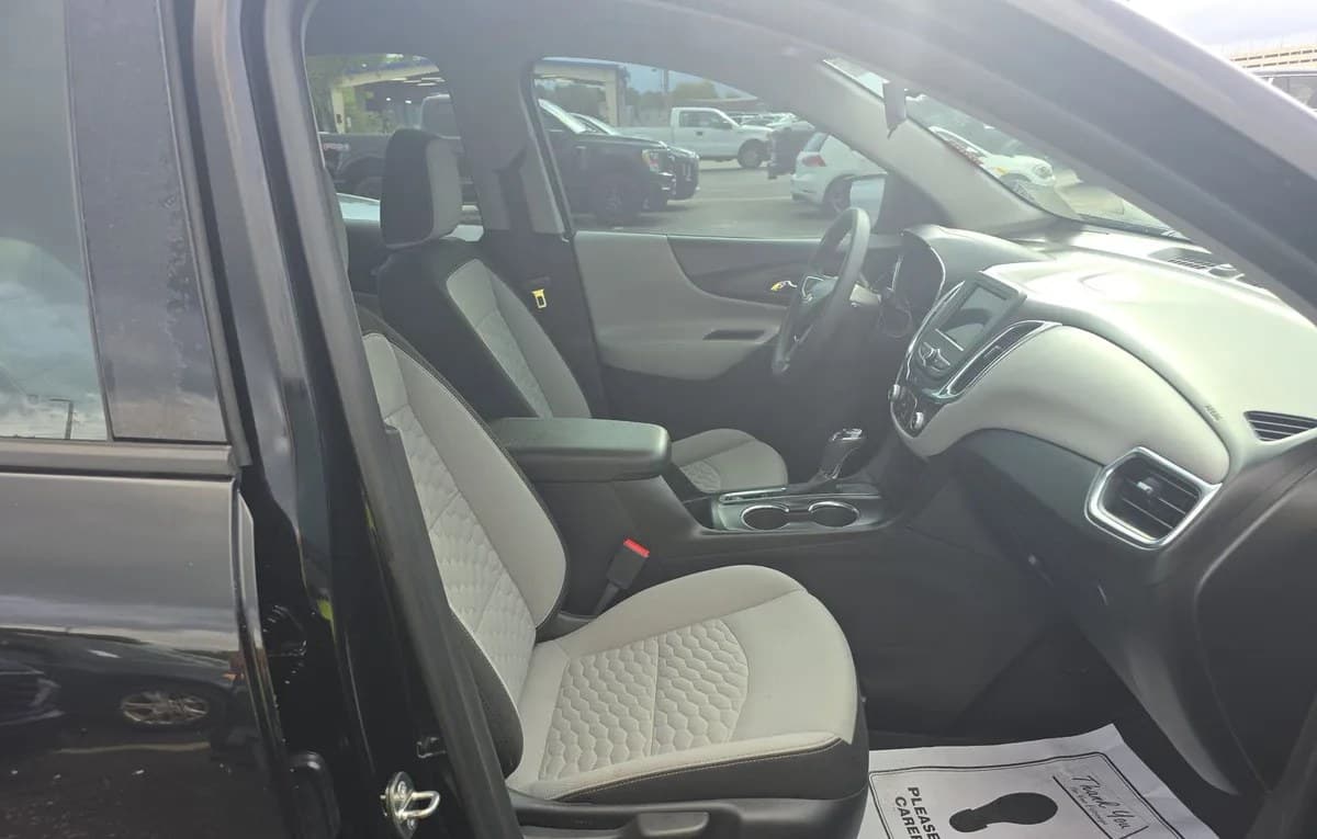 2019 CHEVROLET EQUINOX LS 5