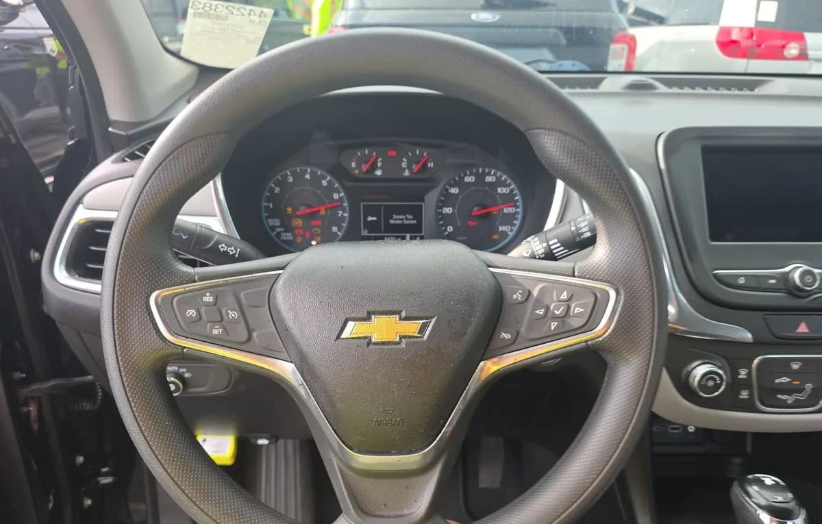 2019 CHEVROLET EQUINOX LS 7