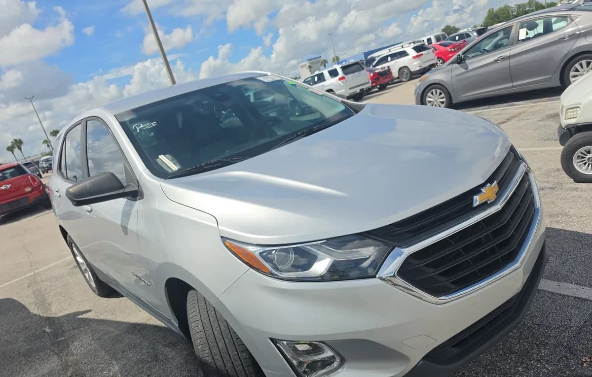2020 CHEVROLET EQUINOX LS 4