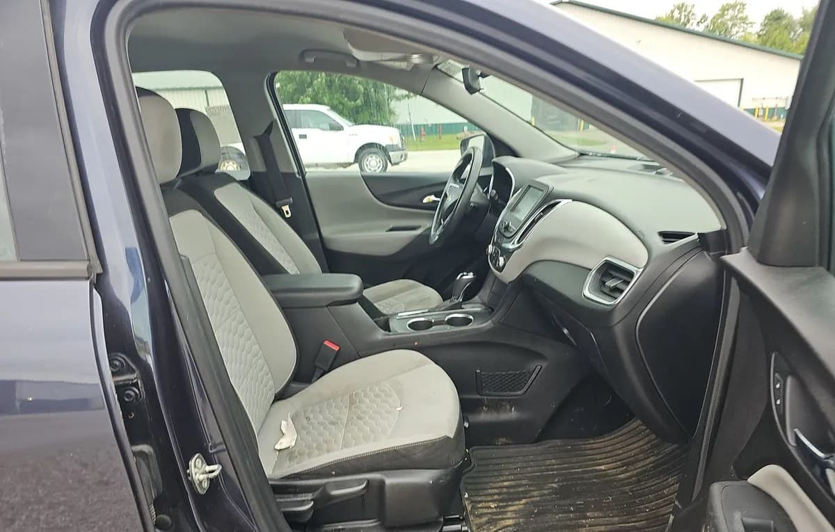 2018 CHEVROLET EQUINOX LS 4