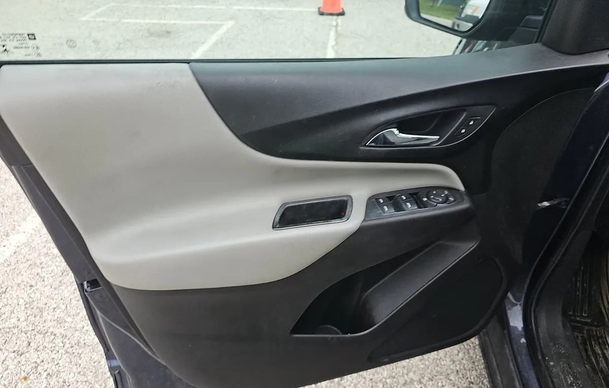 2018 CHEVROLET EQUINOX LS 5