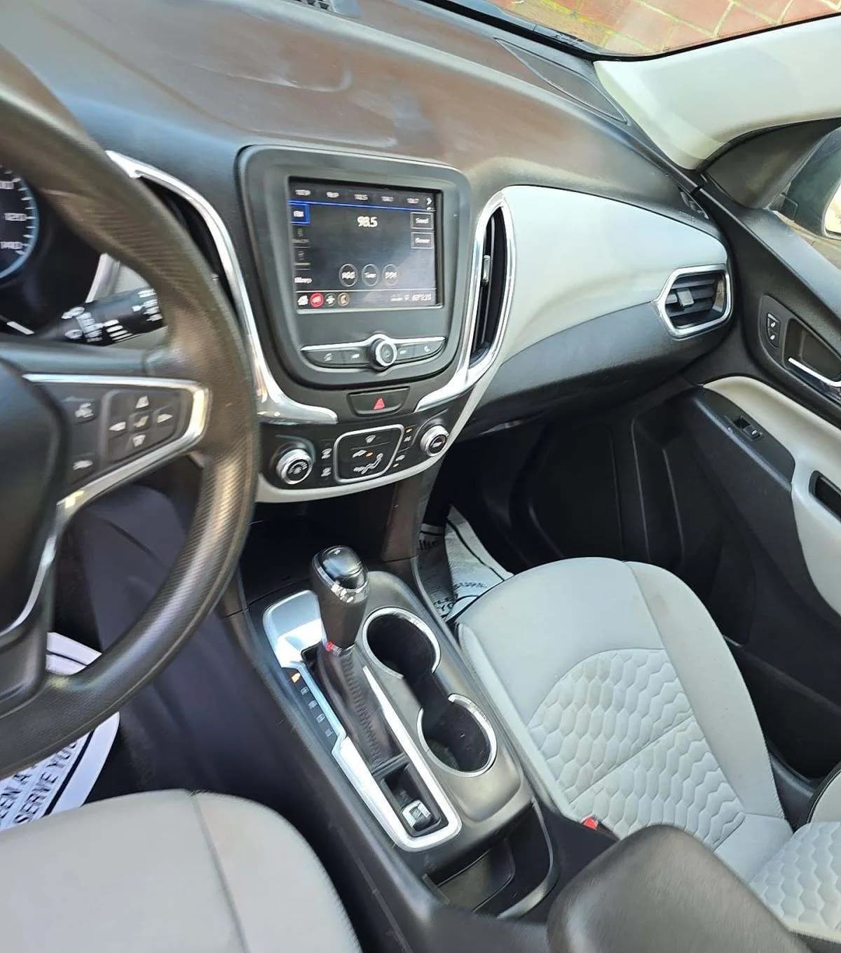 2020 CHEVROLET EQUINOX LS 1LS 7