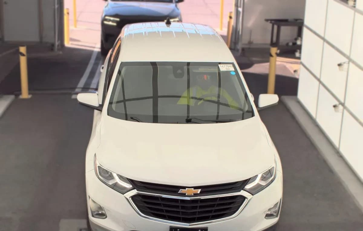 2021 CHEVROLET EQUINOX LT 3