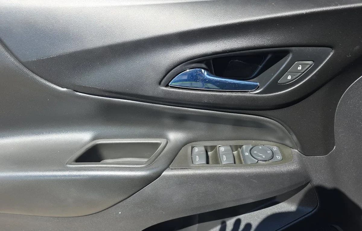 2021 CHEVROLET EQUINOX LT 6