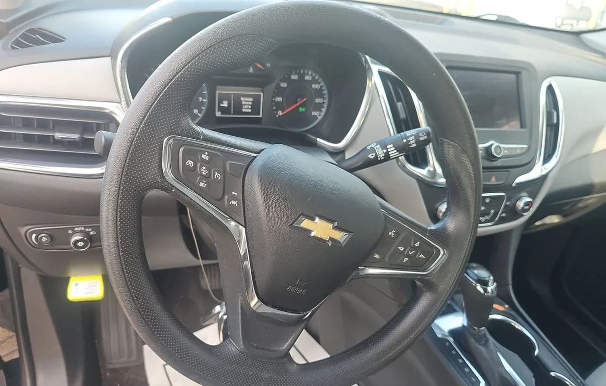 2020 CHEVROLET EQUINOX LS 7