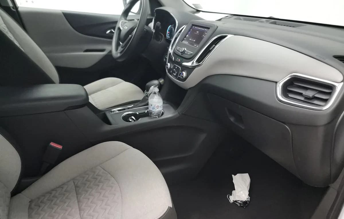2022 CHEVROLET EQUINOX LS 5