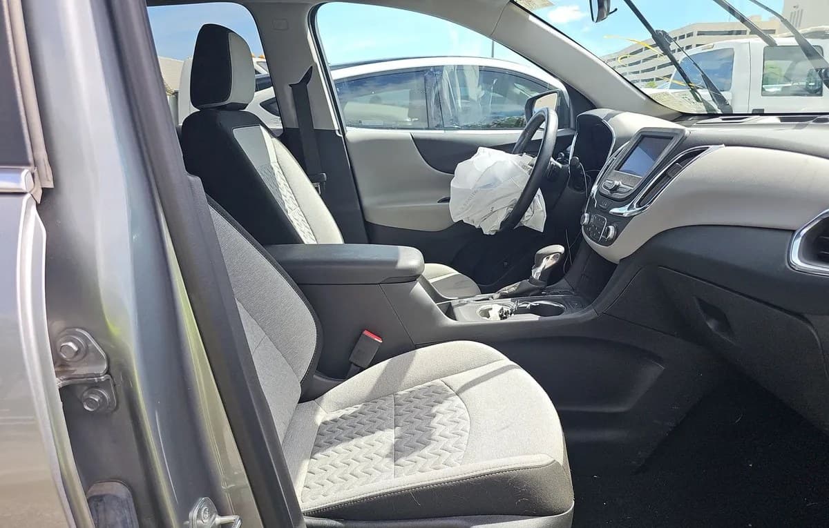 2023 CHEVROLET EQUINOX LT 5