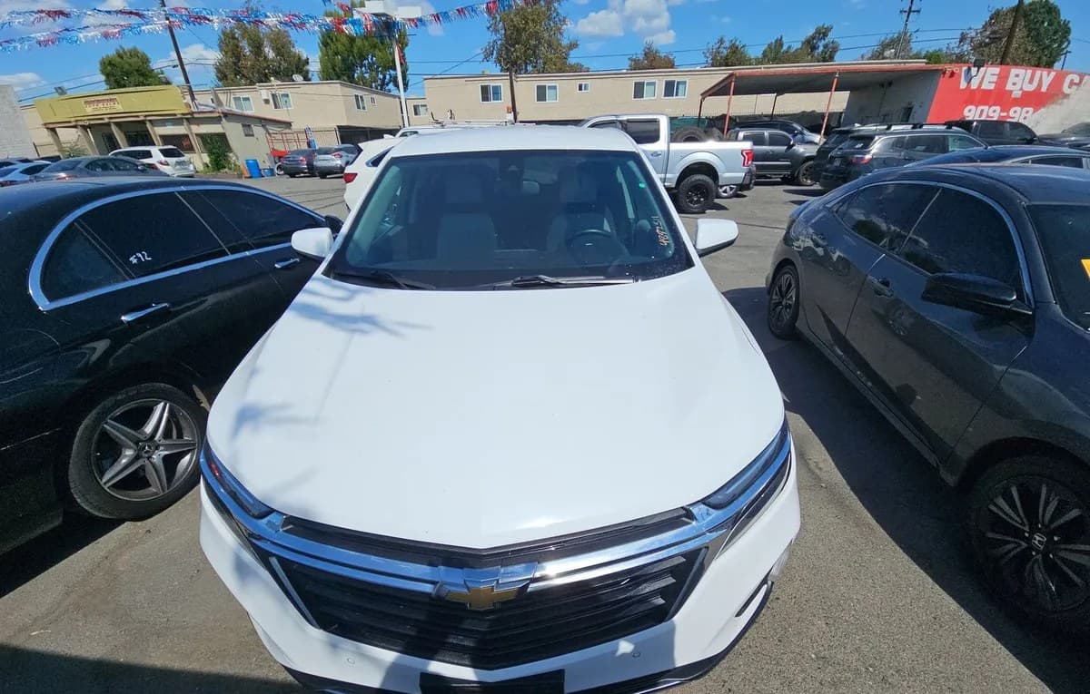 2023 CHEVROLET EQUINOX LT 3