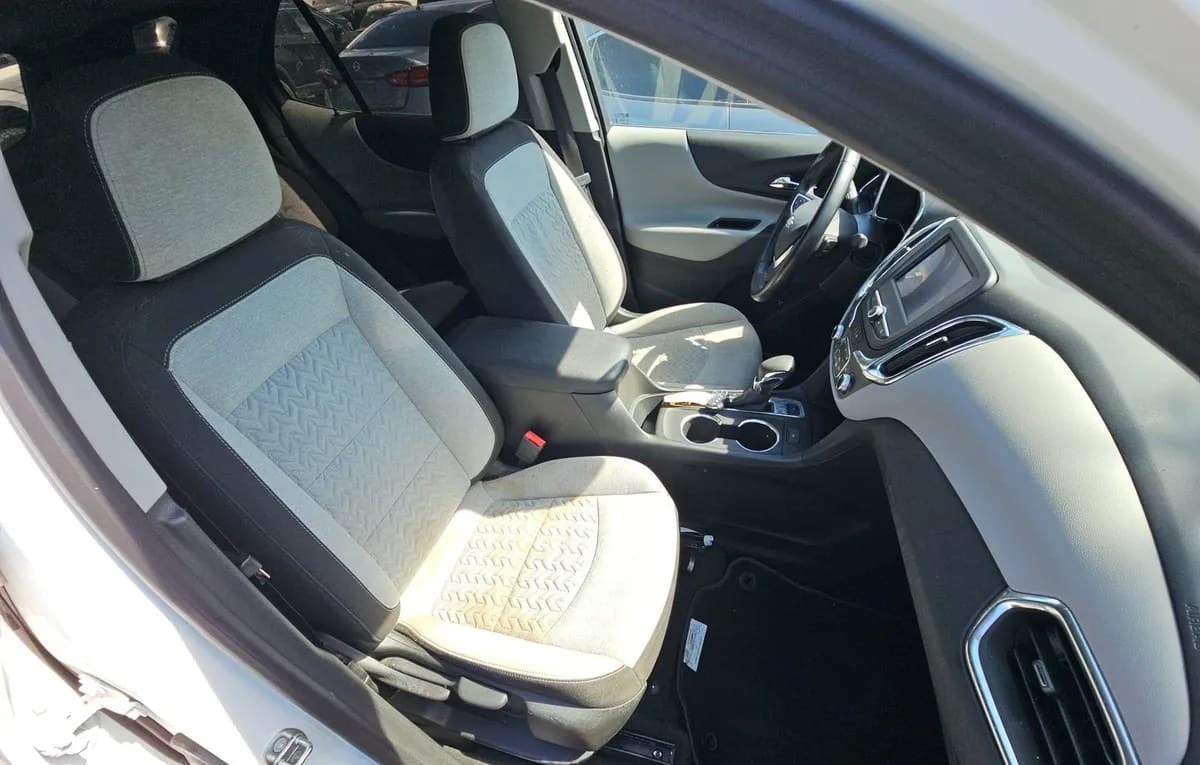 2023 CHEVROLET EQUINOX LT 5