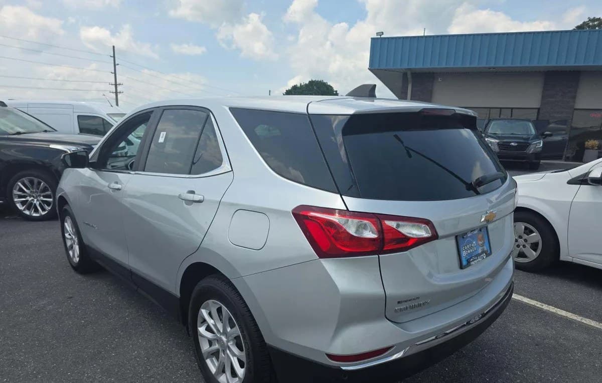 2021 CHEVROLET EQUINOX LT 3