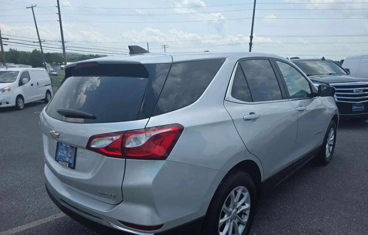 2021 CHEVROLET EQUINOX LT 4