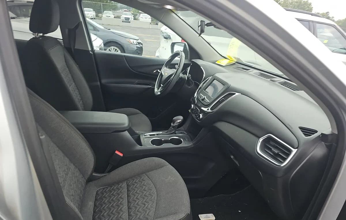 2022 CHEVROLET EQUINOX LT 2FL 5