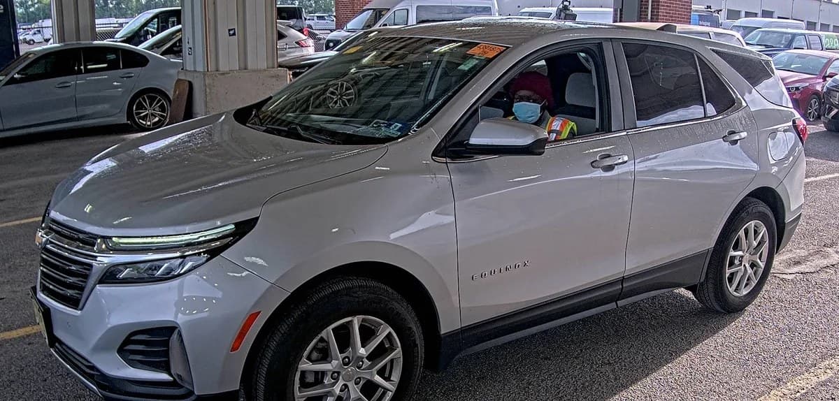 2022 CHEVROLET EQUINOX LT 2