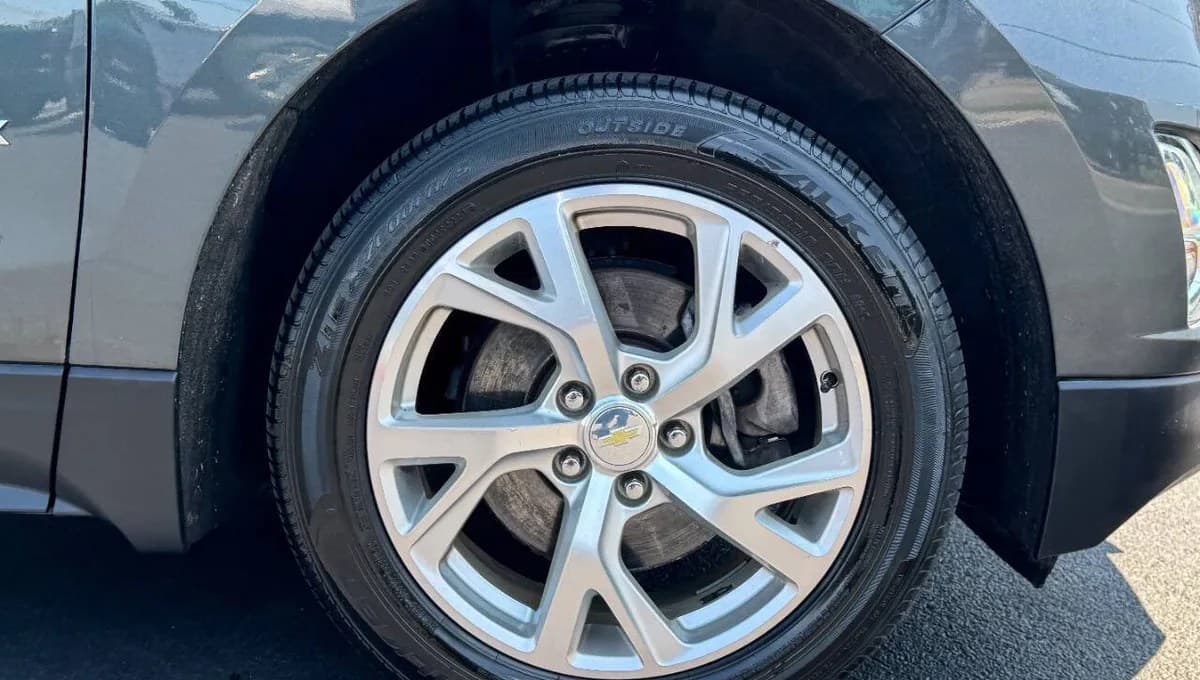2018 CHEVROLET EQUINOX LT 7