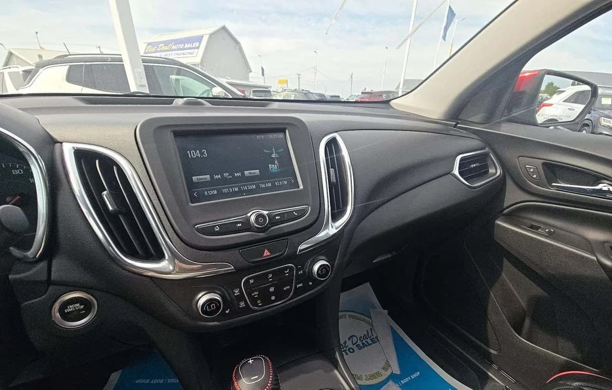 2018 CHEVROLET EQUINOX LT 7