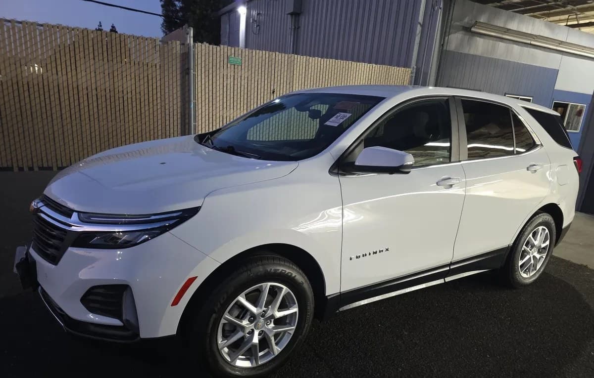 2023 CHEVROLET EQUINOX LT 2