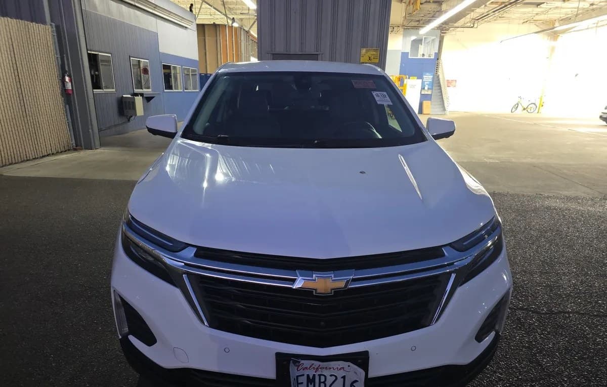 2023 CHEVROLET EQUINOX LT 3