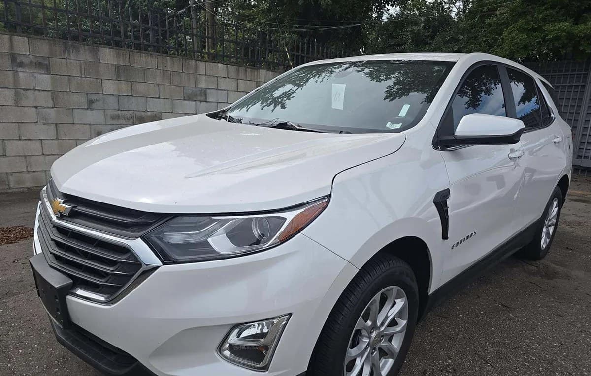 2021 CHEVROLET EQUINOX LT 2