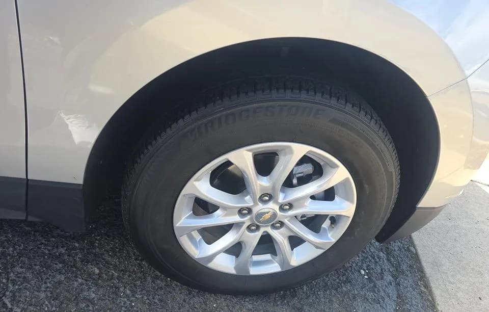 2019 CHEVROLET EQUINOX LT 1LT 6