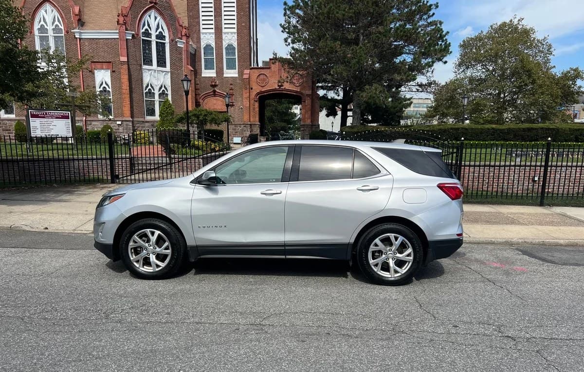 2020 CHEVROLET EQUINOX LT 2