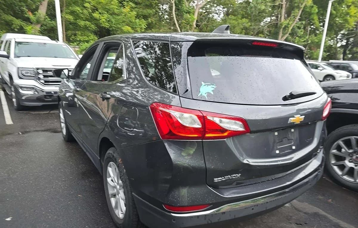 2021 CHEVROLET EQUINOX LT 3