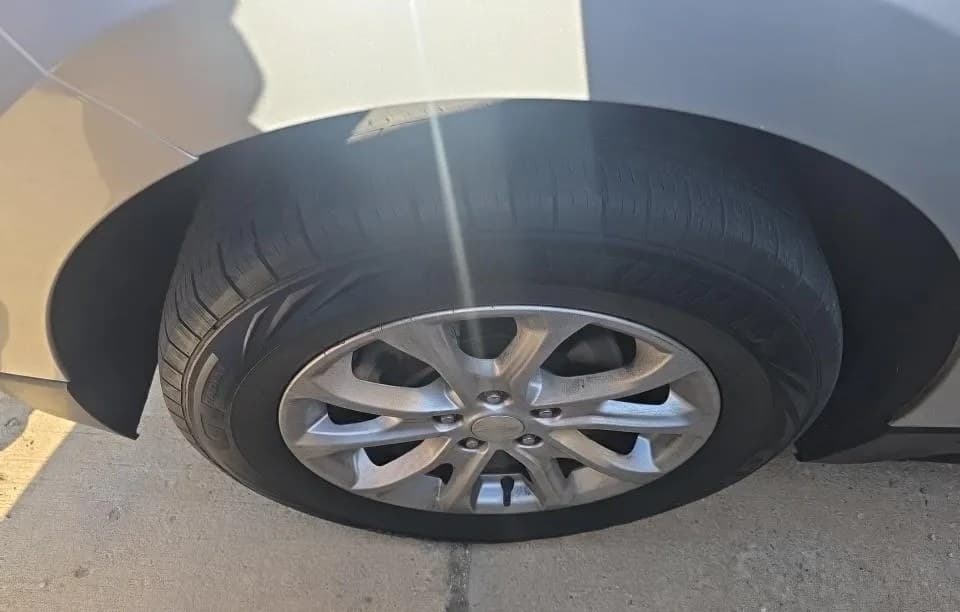 2019 CHEVROLET EQUINOX LT 4