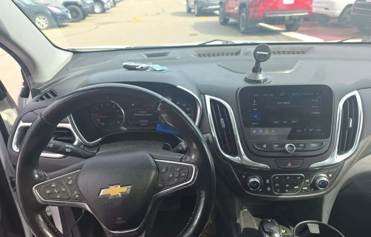 2020 CHEVROLET EQUINOX Premier 7