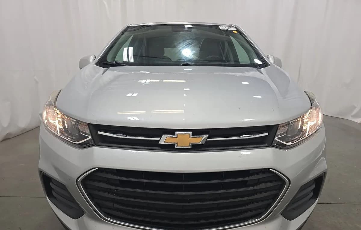 2020 CHEVROLET TRAX LS 2