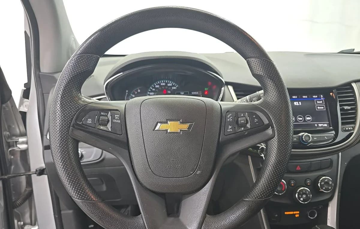 2020 CHEVROLET TRAX LS 6