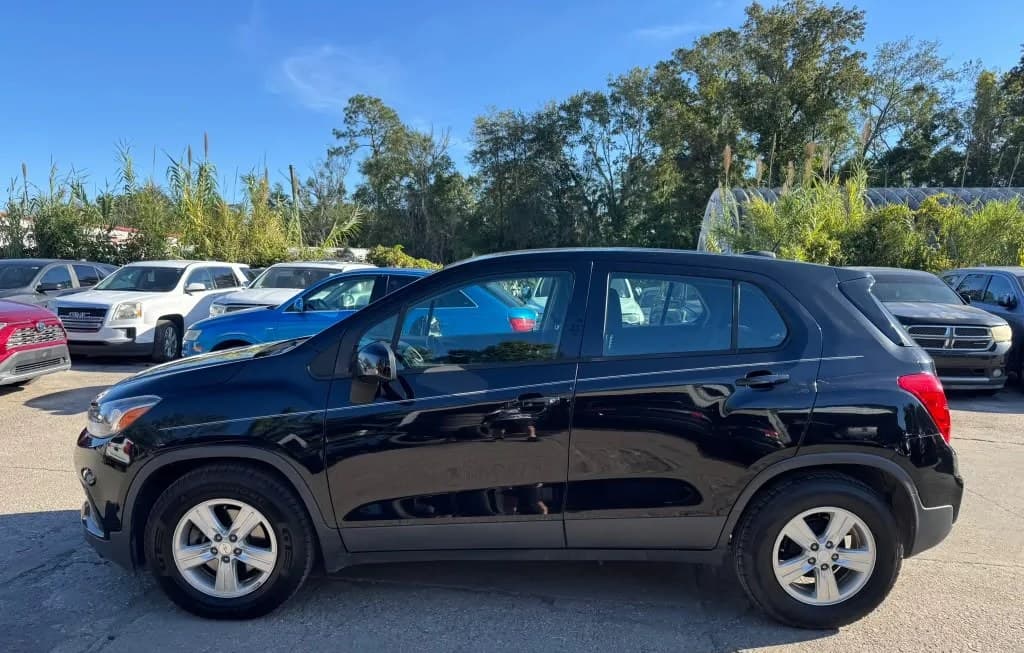 2019 CHEVROLET TRAX LS 3