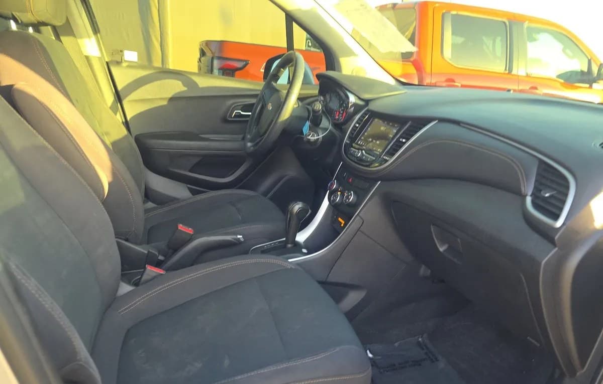 2019 CHEVROLET TRAX LS 1LS 5