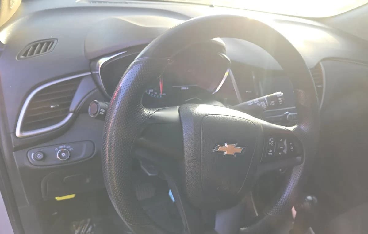 2019 CHEVROLET TRAX LS 1LS 7