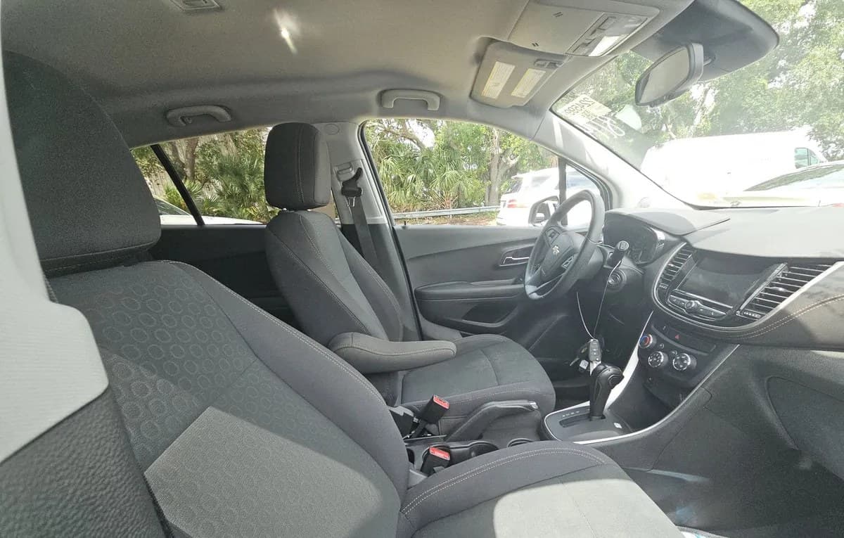 2020 CHEVROLET TRAX LS 1LS 5