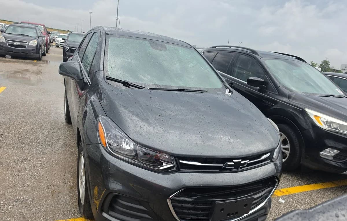 2020 CHEVROLET TRAX LS 2