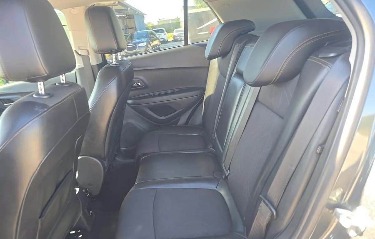 2020 CHEVROLET TRAX LT 6