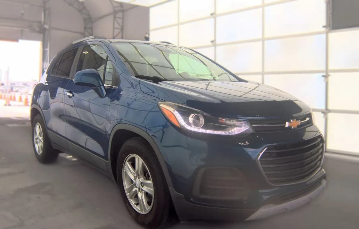 2019 CHEVROLET TRAX LT 4