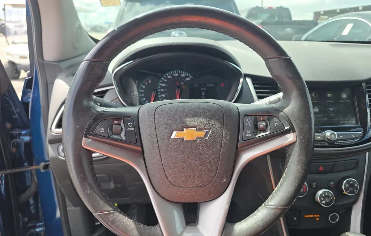 2019 CHEVROLET TRAX LT 7