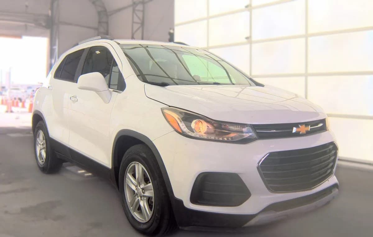 2019 CHEVROLET TRAX LT 4