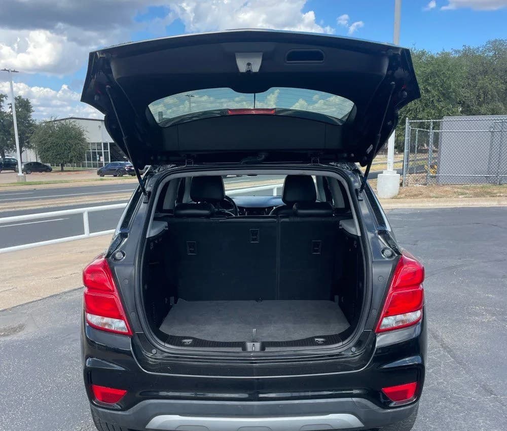 2020 CHEVROLET TRAX LT 3
