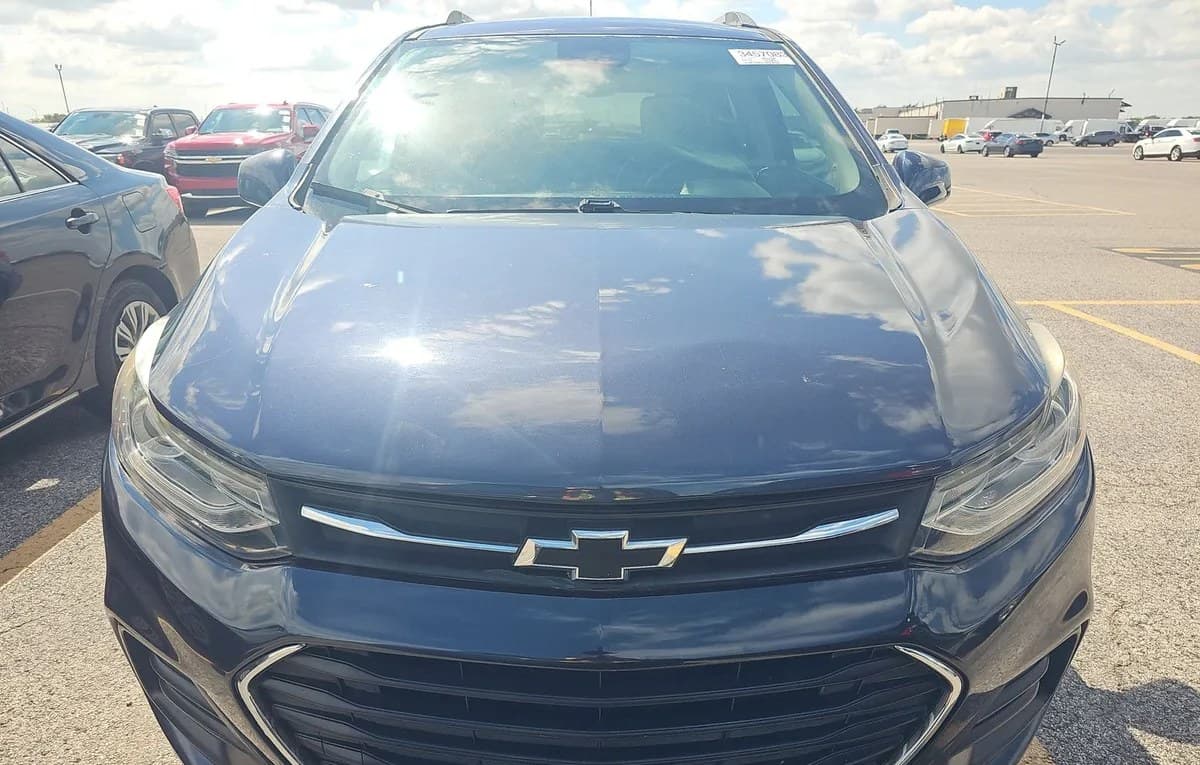 2019 CHEVROLET TRAX LT 3