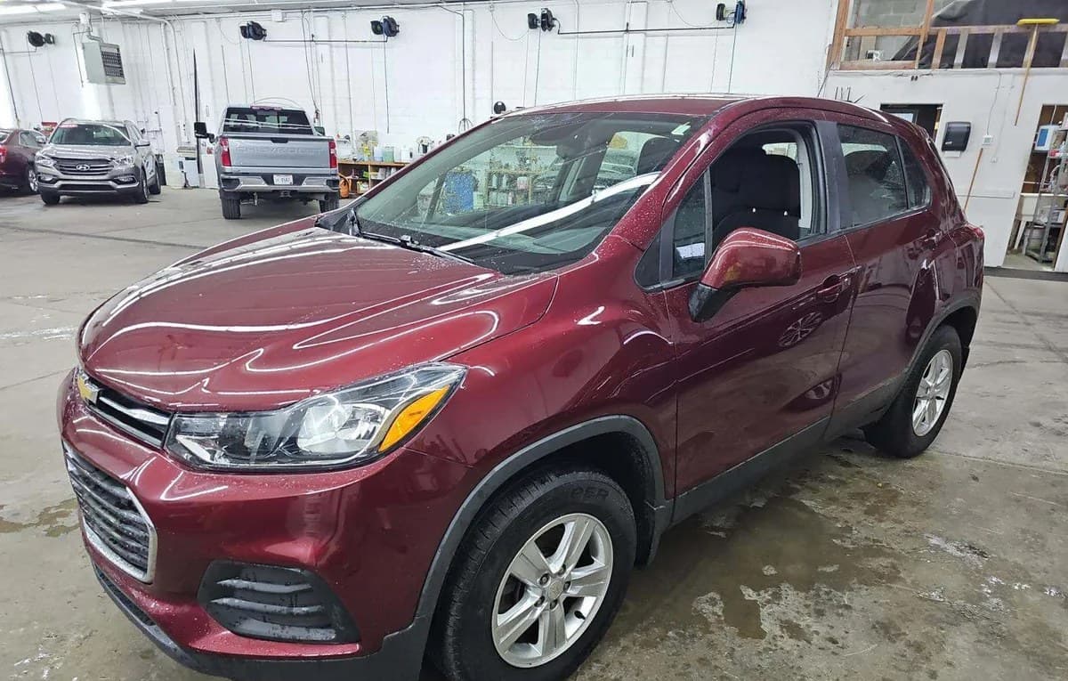 2017 CHEVROLET TRAX LS 2