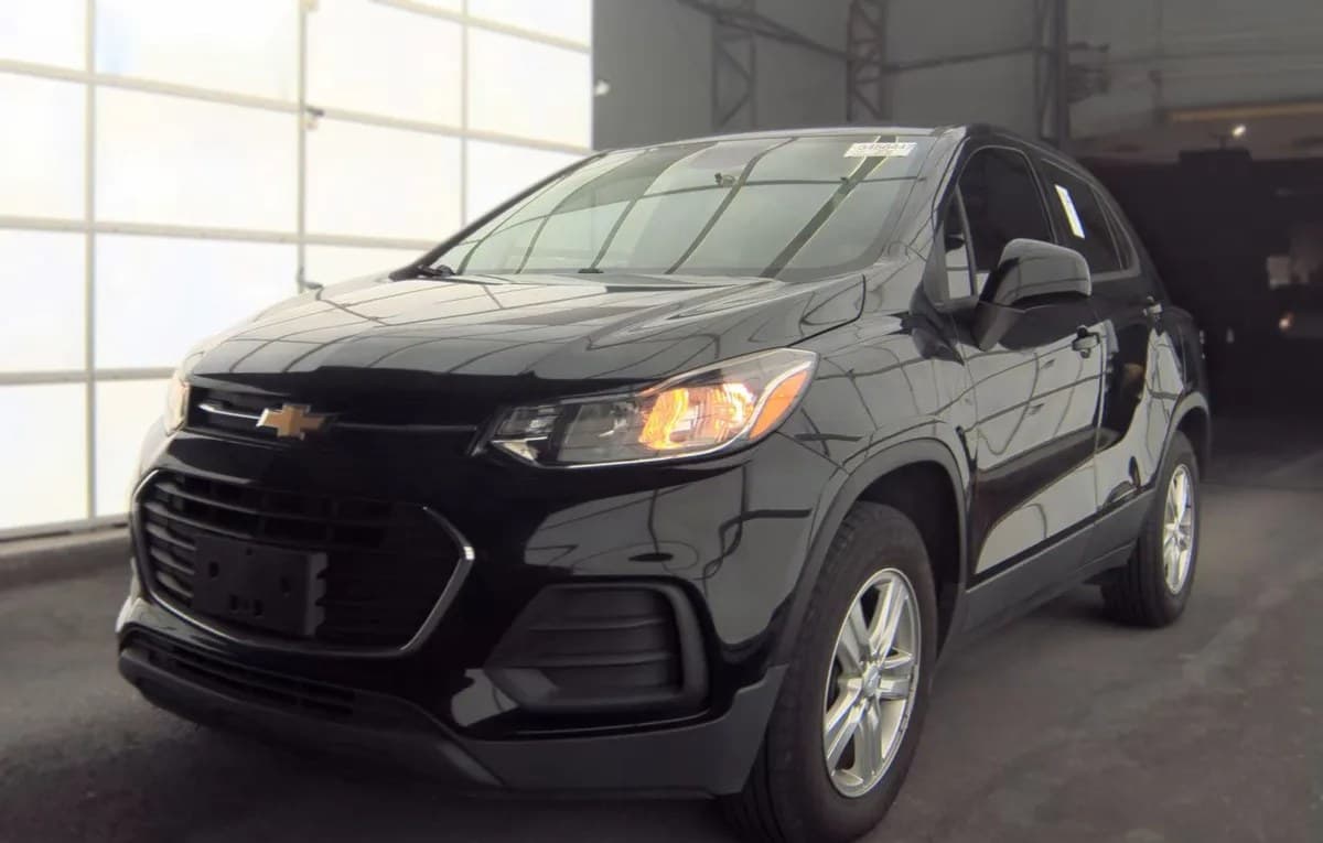 2019 CHEVROLET TRAX LS 2