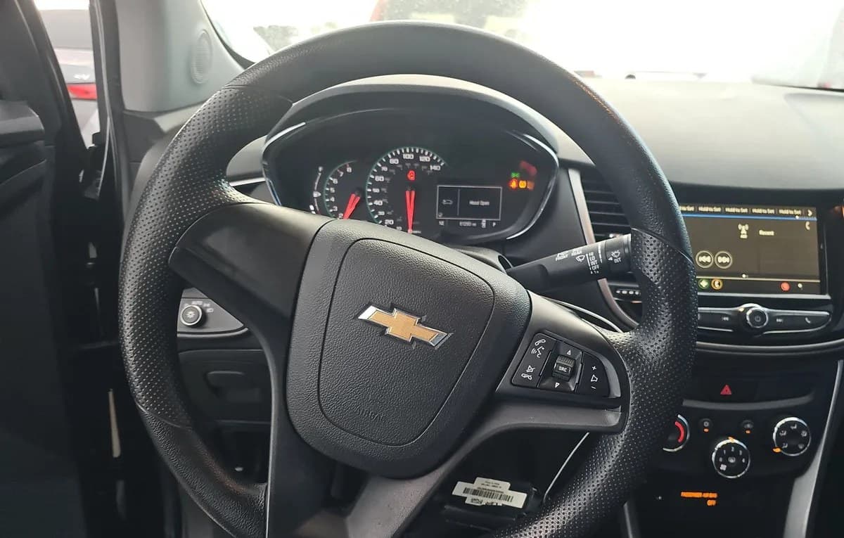 2019 CHEVROLET TRAX LS 7